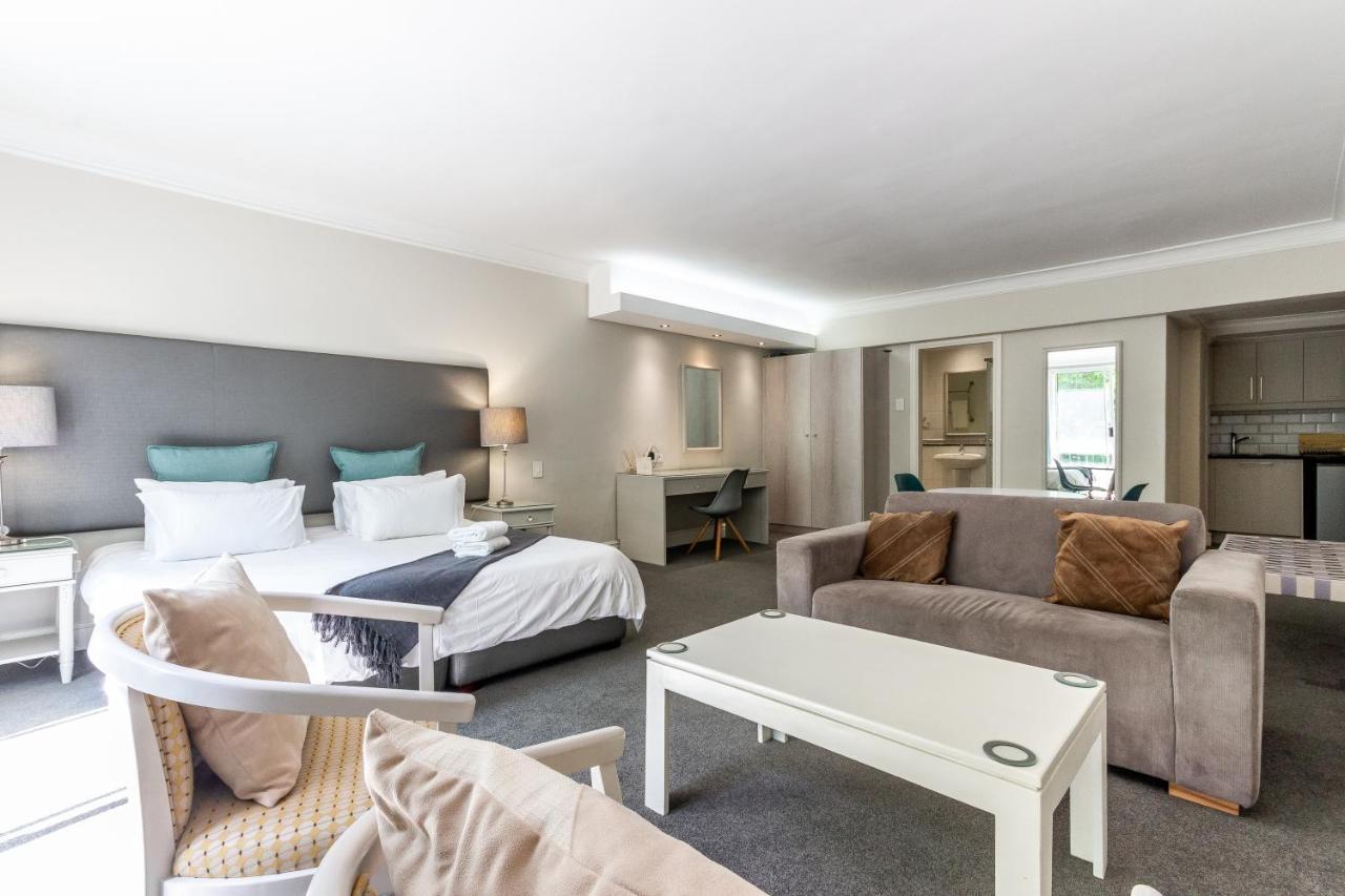 Trendy Apartment In Thibault Square City Centre ケープタウン エクステリア 写真